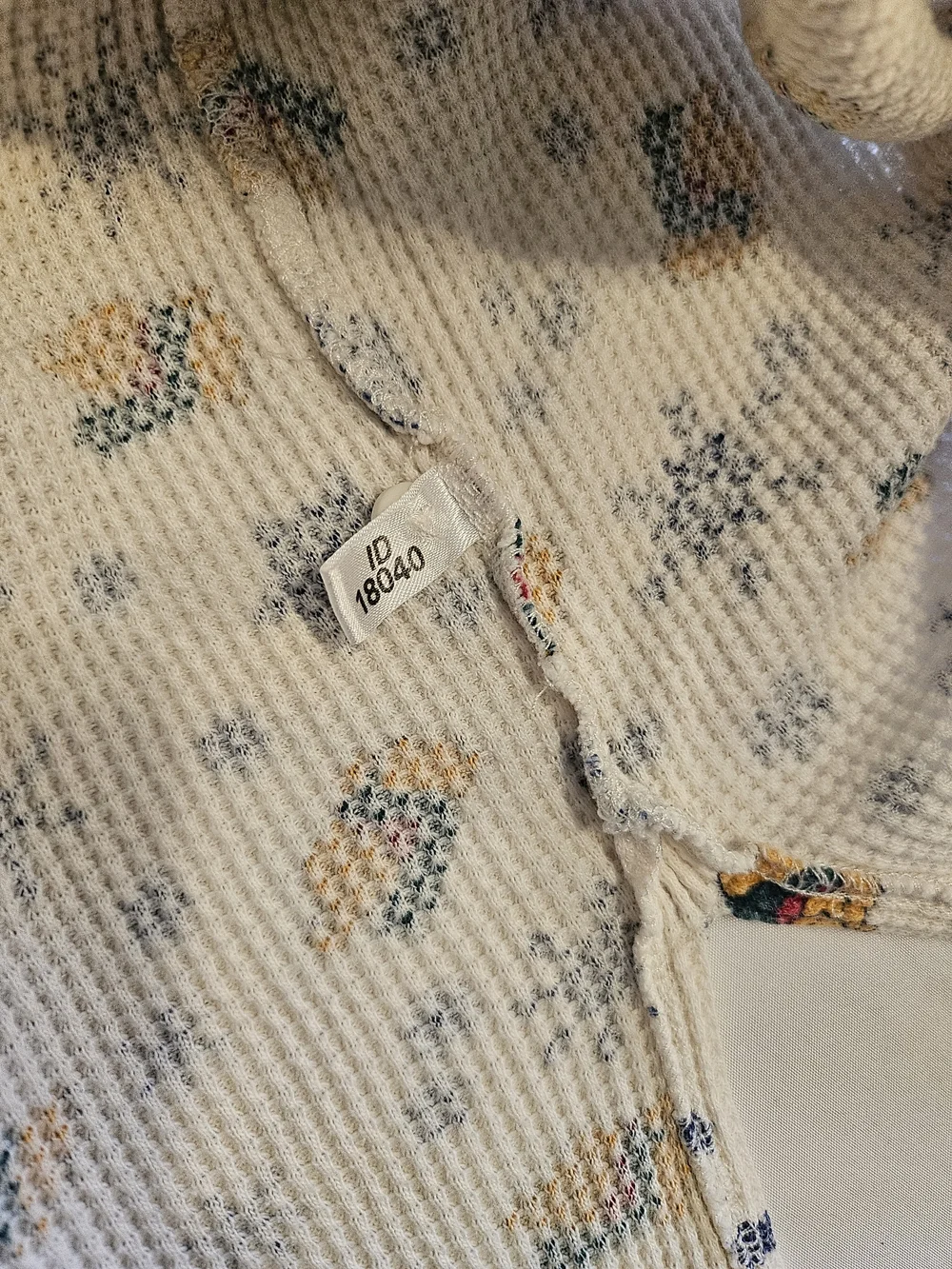 Disney Cream Thermal Pajama Set with Blue Snowflake & Brown Bear Print - Picture 5 of 9